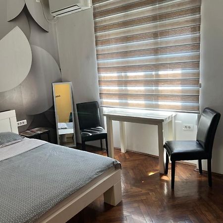 Savski Trg Belgrade Extérieur photo